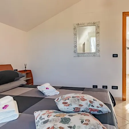 5 Min Dal Mare Luminoso Bilocale Con Terrazza Apartment Loano